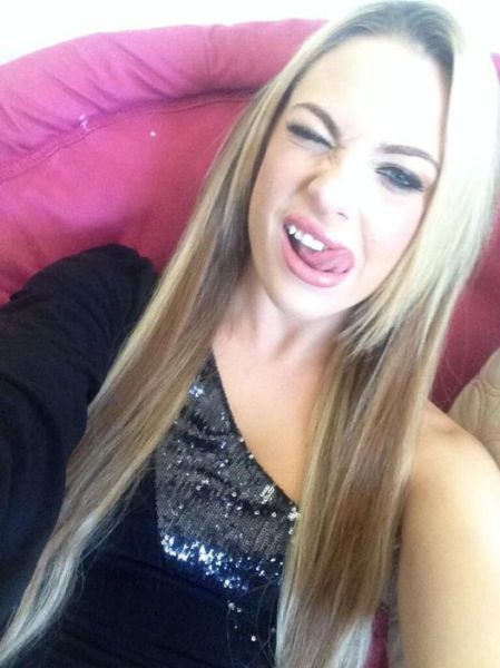 The Sexy Women of Porn in Daily Life