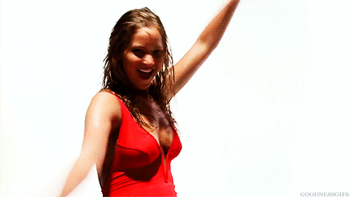 Smoking Hot GIFs of Jennifer Lawrence