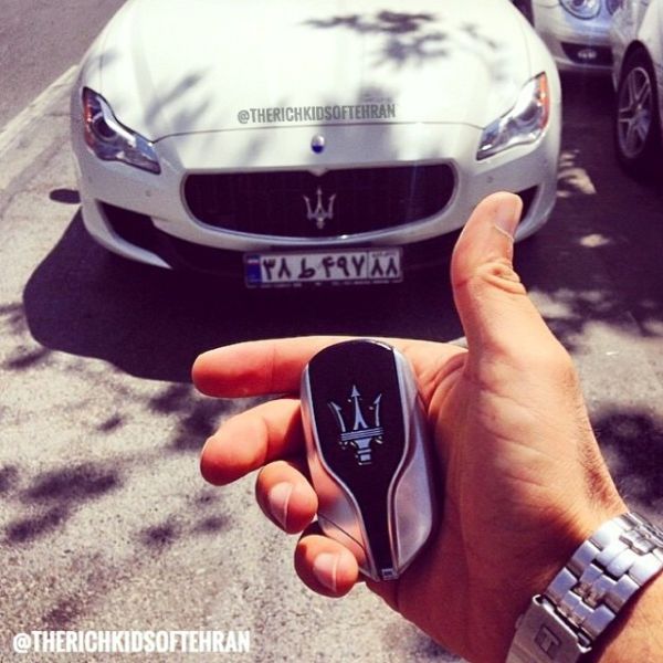 The Glitzy Lives of Tehran’s Rich Kids