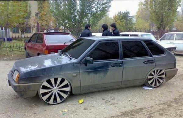 A Roundup of Russian Social Network Craziness