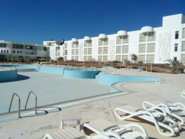 A Tour of a Neglected Egyptian 5 Star Hotel