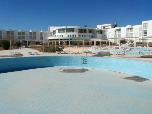 A Tour of a Neglected Egyptian 5 Star Hotel