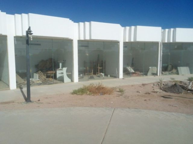 A Tour of a Neglected Egyptian 5 Star Hotel