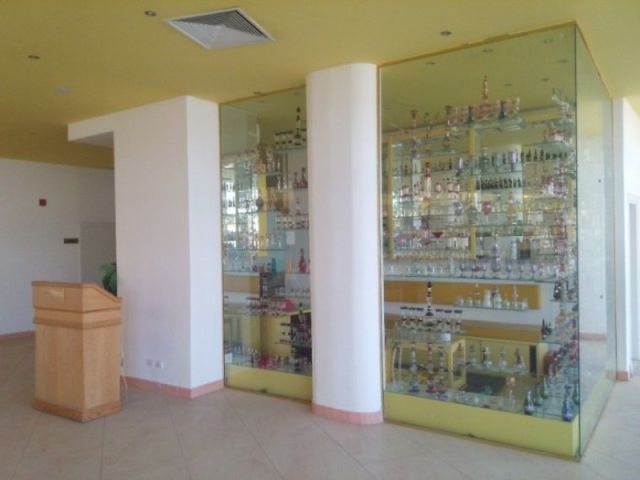 A Tour of a Neglected Egyptian 5 Star Hotel