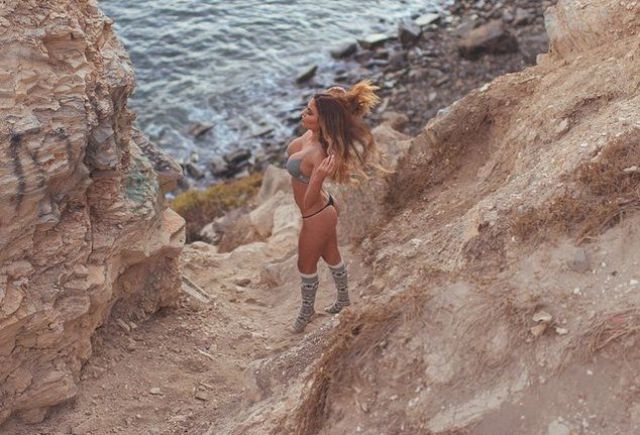 There Is Nothing Greater Than a Gorgeous Cleavage