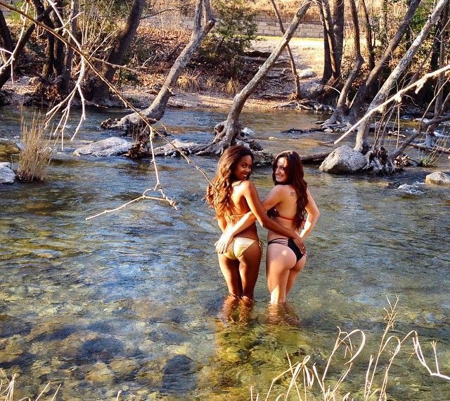 These Girls Rock Great Butts