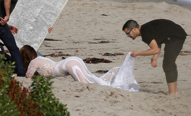 Cindy Crawford Goes Braless on the Beach