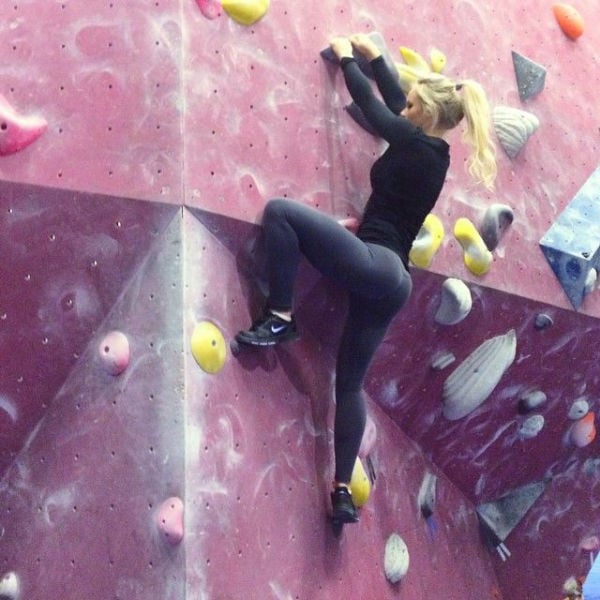 Strong Sporty Girls Show That Fit Is Really Sexy