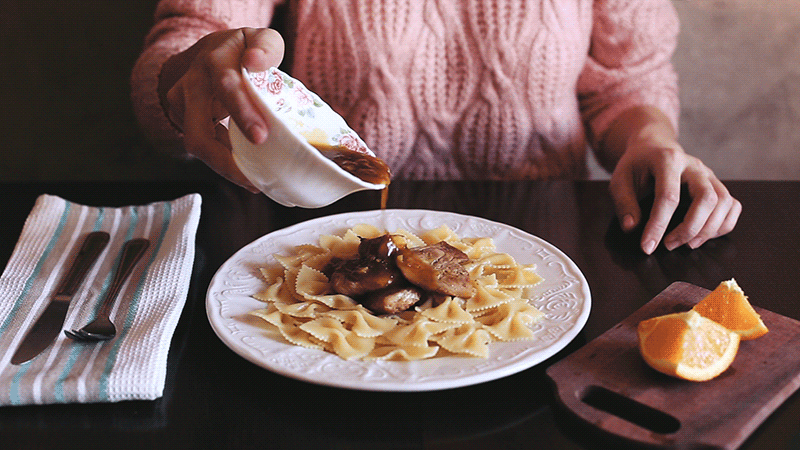 Mesmerizing Cinemagraphs of Food Preparation in Action