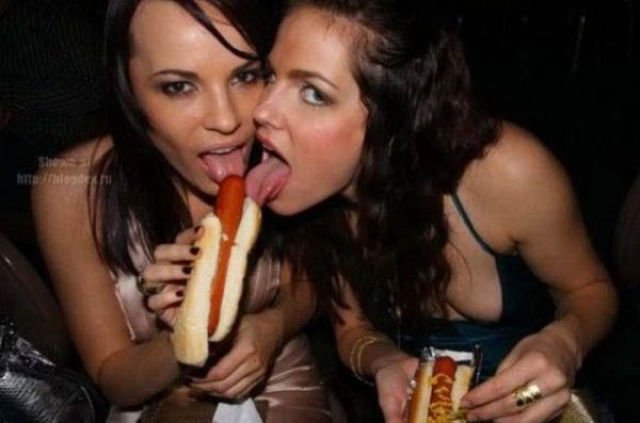 Hot Dog Eating Girls Are Hot