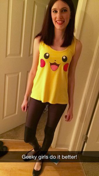 Geeky Fangirls Show off Their Secret Comic Crush