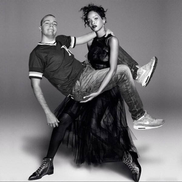 This Dude Has a Lot of Celebrity Friends