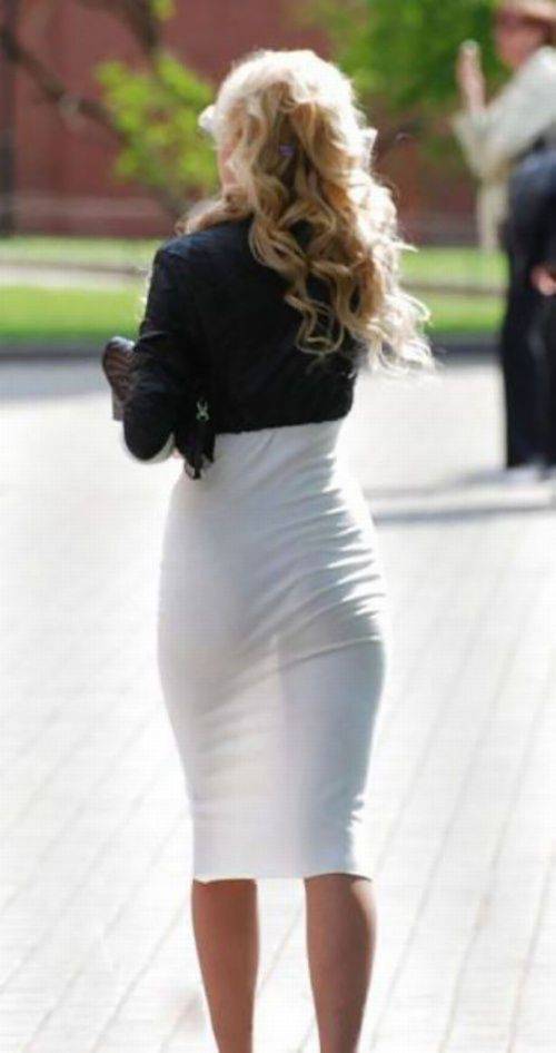 The Beautiful Babes of the City Streets