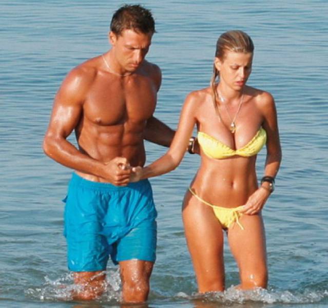 Elena Rapti Is the Hottest Woman in Greek Parliament