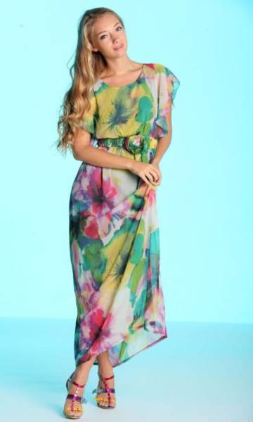 Summer Dresses are the Sexiest Sight around