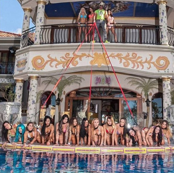 This Is the Craziest and Most Extravagant Party Anyone Has Ever Hosted