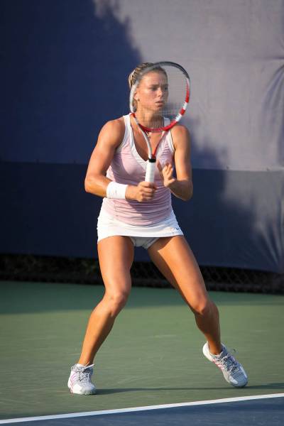 Reasons Why We Like Watching Women