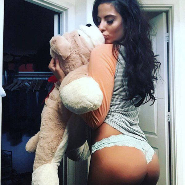 A Booty-full Collection of Girls