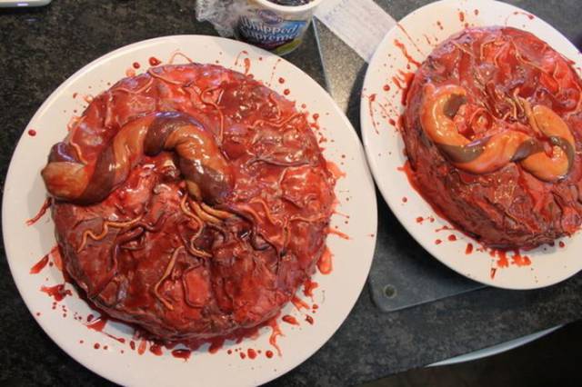 Creepy Cakes That Are Awesome But Very Unsettling