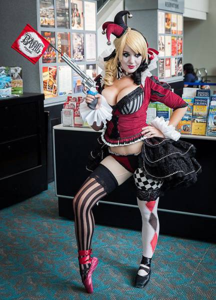 The Sexy Cosplay Girls of Every Nerd