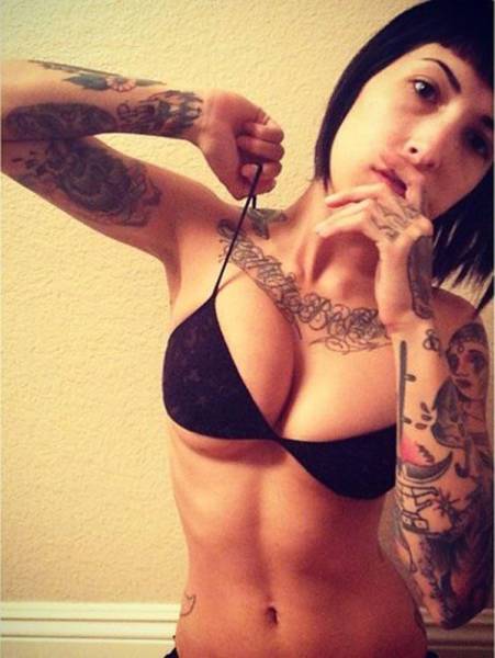 Girls Who Make Tattoos Look Hot