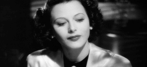 Beautiful And Hypnotizing Women From Back Then