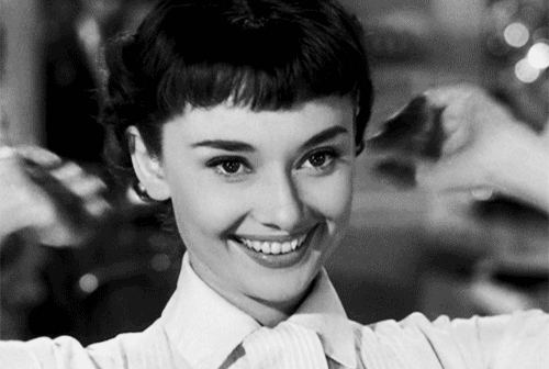 Beautiful And Hypnotizing Women From Back Then