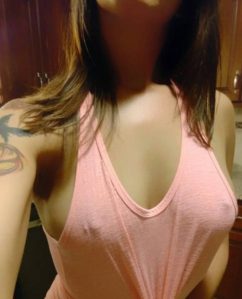 All Girls Should Go Bra-Free