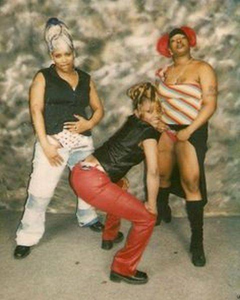 Ghetto Glamor Shots That Are Incredibly Ridiculous