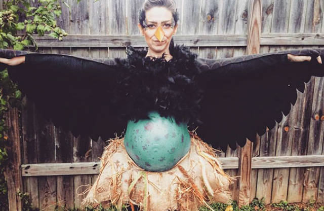 Pregnant Women Who Nailed Their Halloween Costumes