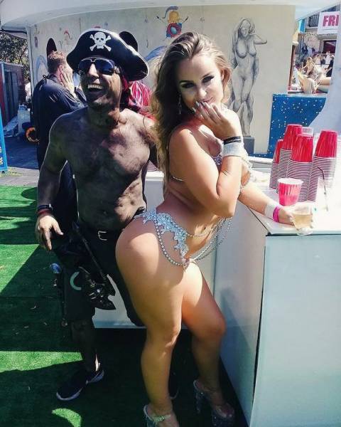 grownup corner 68 pics 2 gifs 1.html - 68 HD GIF | Premium Gallery 2016